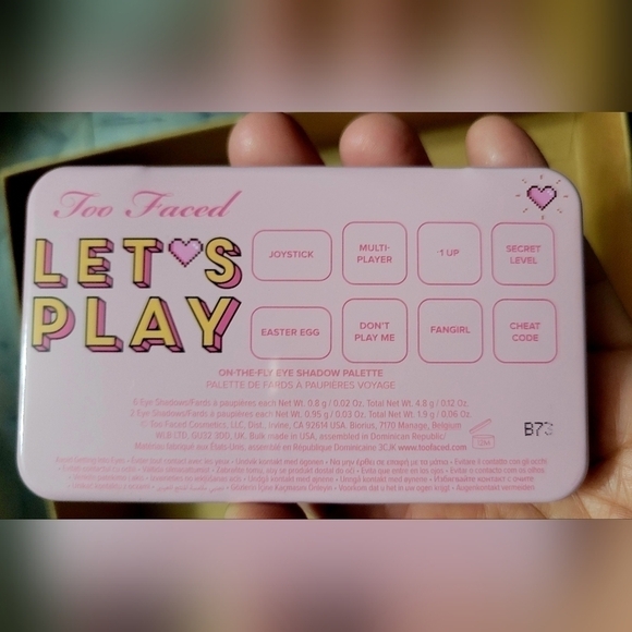 Too faced mini shadow palette - Picture 3 of 4
